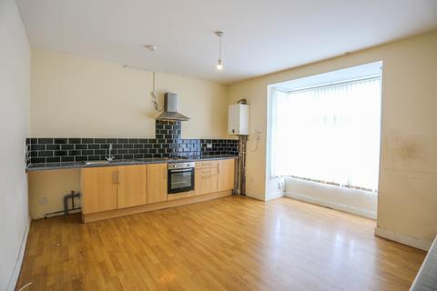 2 bedroom flat to rent, Bearwood Road,  Smethwick, B66