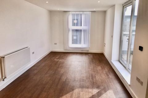 2 bedroom flat to rent, Letchworth Road, Stanmore, HA7