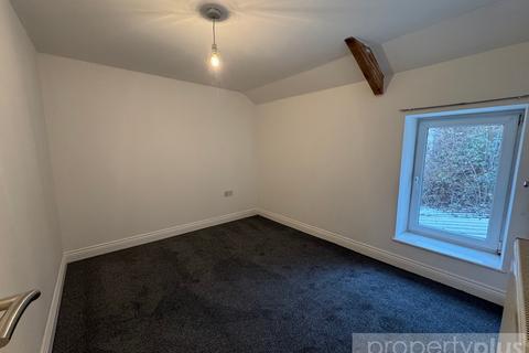 2 bedroom terraced house to rent, Tyntyla Road Ystrad - Pentre