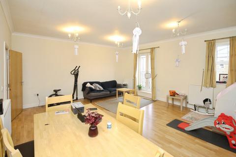 2 bedroom flat to rent, Holyrood Avenue, Lodge moor, Sheffield, S10
