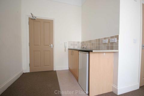 Studio to rent, Liverpool Road, Chester CH2