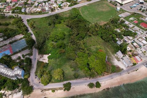 1 bedroom property with land - Speightstown, , Barbados