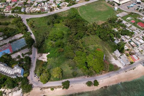 1 bedroom property with land, Speightstown, , Barbados