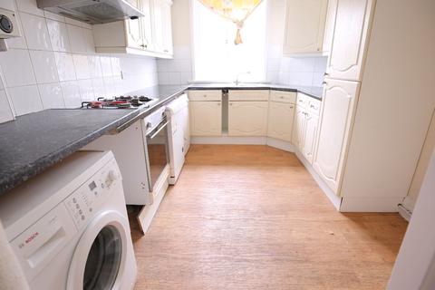 2 bedroom flat to rent - The Grove, London