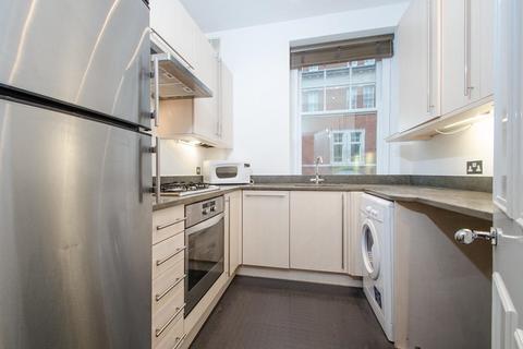 Studio to rent, Rochester Row, Westminster