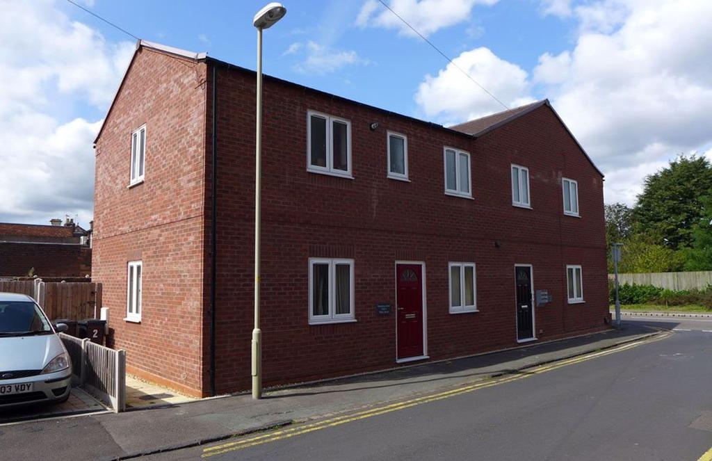 West Street, Stourbridge 1 bed apartment £500 pcm (£115 pw)