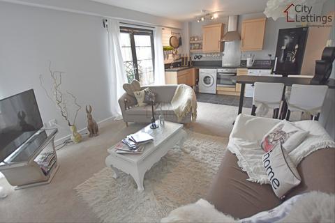 2 bedroom apartment to rent, Park West , Derby Road