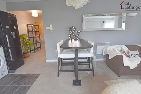 2 bedroom apartment to rent, Park West , Derby Road