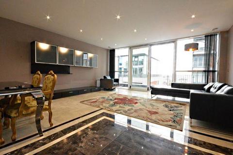 3 bedroom apartment to rent, 13 Western Gateway, Royal Victoria Docks E16