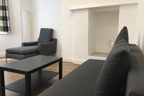 1 bedroom flat to rent - Lancaster Gate, Hyde Park, Paddington , London  W2