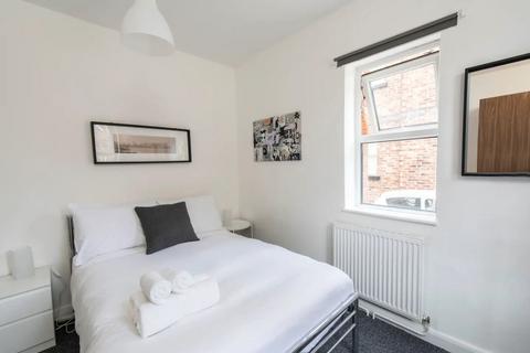 1 bedroom apartment to rent, Everett Road, Didsbury, Manchester