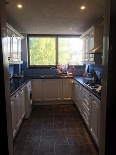 5 bedroom end of terrace house to rent, Park Road, Staines-upon-Thames, Surrey, TW19
