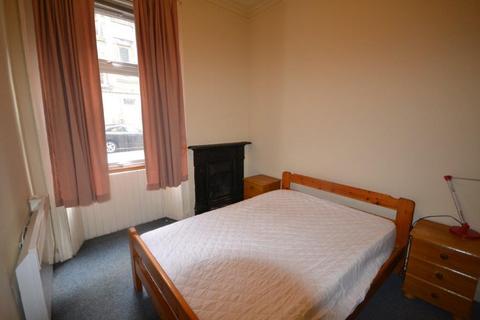 1 bedroom flat to rent, Waverley Park, Abbeyhill, Edinburgh, EH8