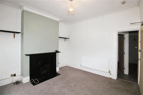 1 bedroom apartment to rent, Algarve Road, Earlsfield, SW18