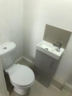 Studio to rent, Bewdley Road, Kidderminster, DY11