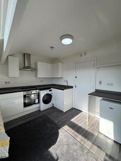 Studio to rent, Bewdley Road, Kidderminster, DY11