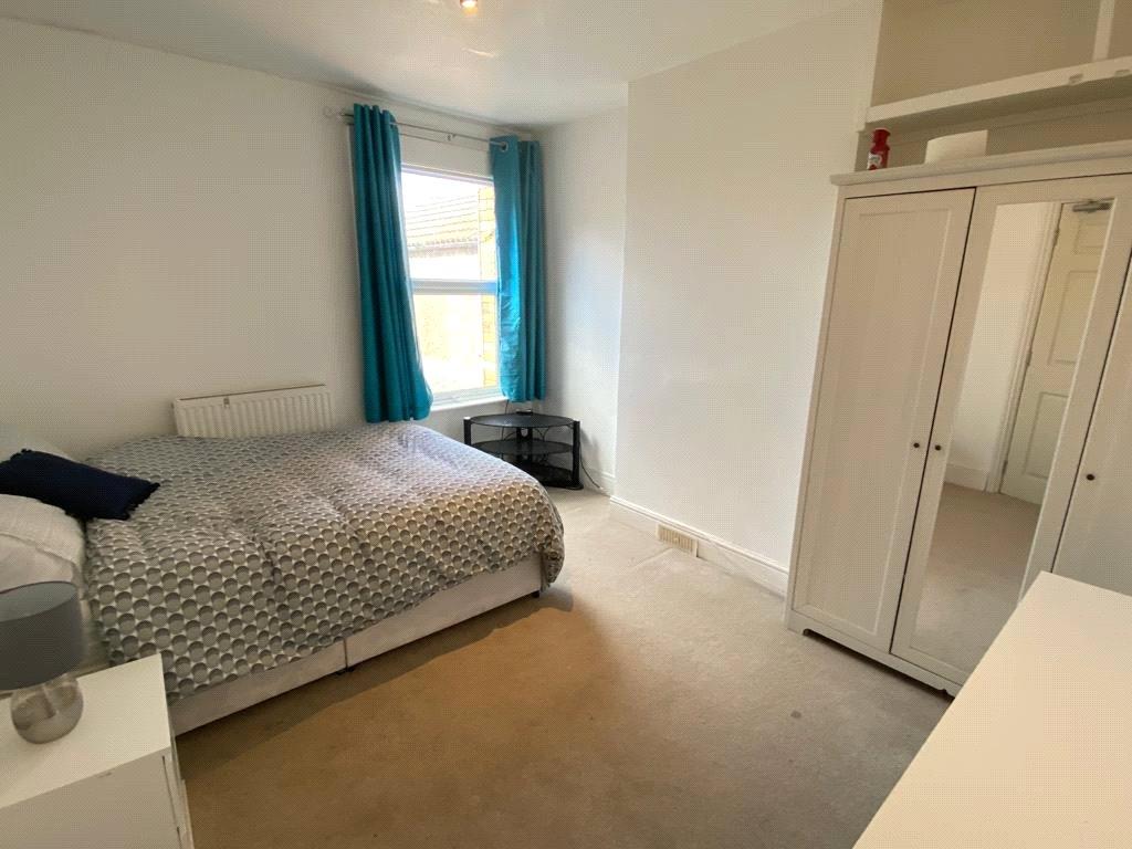 Seymour Road, Gloucester, GL1 1 bed end of terrace house £325 pcm (£75 pw)