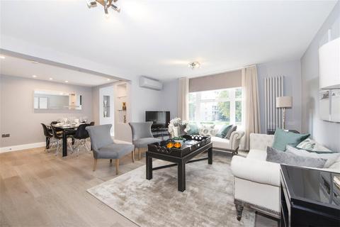 3 bedroom apartment to rent, St. Johns Wood Park, London, NW8