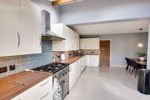 202 Frome Road, Trowbridge, BA14 0DS