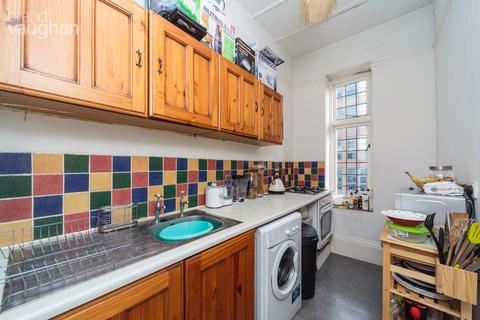 2 bedroom flat to rent, Queen Square, Brighton, BN1
