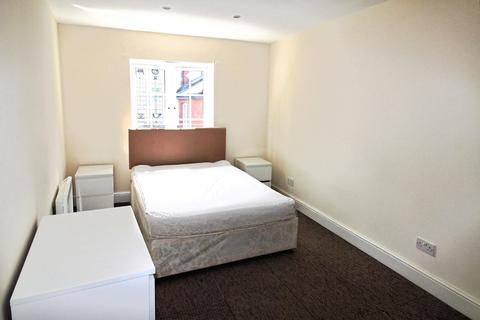 undefined, Wellington Street, Town Centre, Luton, LU1