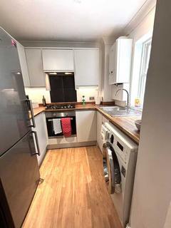 3 bedroom house to rent, Brunswick Mews, Brighton