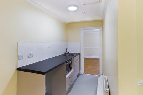 1 bedroom apartment to rent, Maison Dieu Road, Dover
