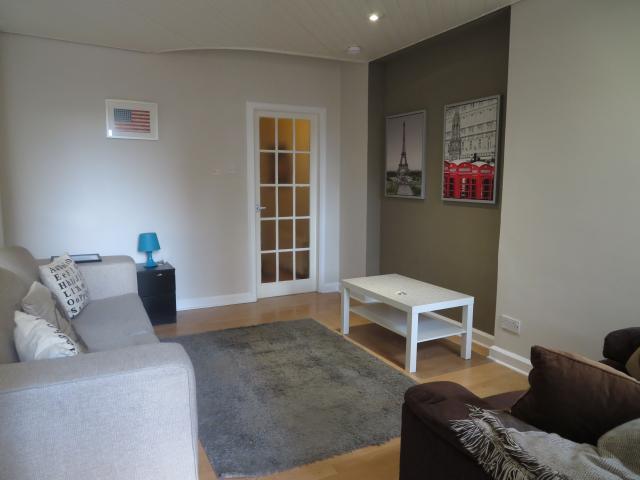 Edinburgh - 2 bedroom apartment to rent