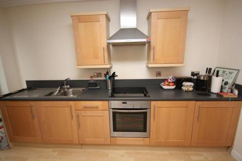 1 bedroom flat to rent - Trentham Court, North Acton, London, W3 6BF