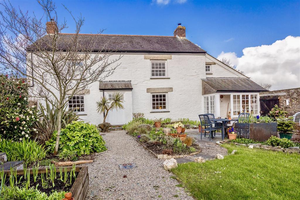 St Kew, Nr Wadebridge 4 bed link detached house for sale £800,000
