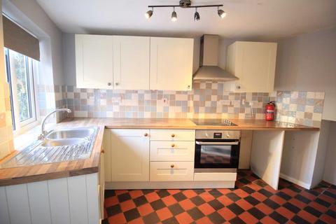 2 bedroom house to rent, Castle Street, Framlingham