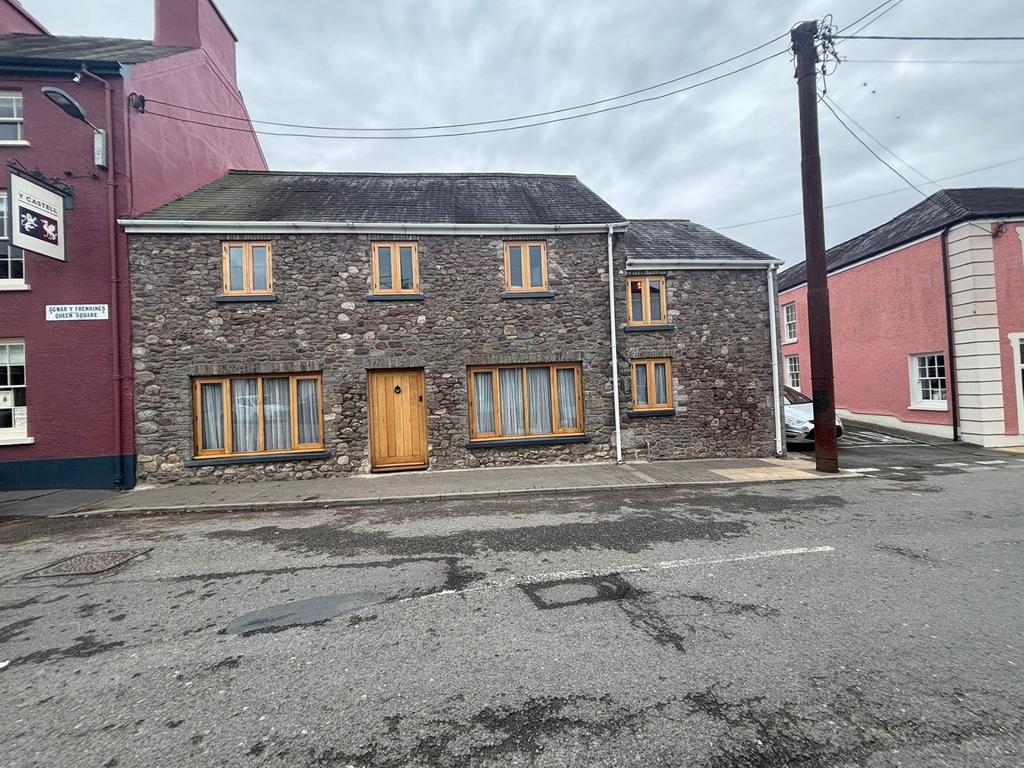 Main Image