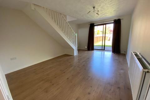 2 bedroom terraced house to rent, Valentine Court, Crownhill, Milton Keynes, MK8