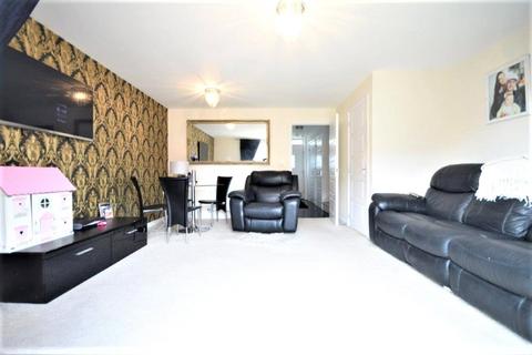 3 bedroom end of terrace house to rent, Windsor Crescent, Wokingham, Berkshire, RG40