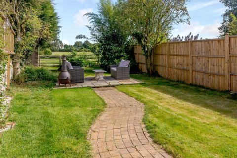 Church Lane Martin Hussingtree Worcestershire 4 Bed Barn Conversion 450 000