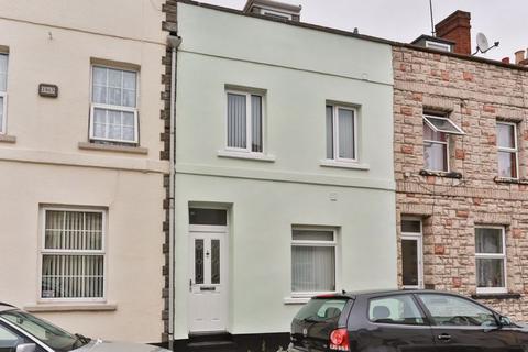 5 bedroom terraced house to rent, St. Mark Street, Gloucester GL1