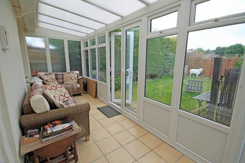 3 bedroom detached bungalow for sale, Mile Oak Road, West Sussex BN42