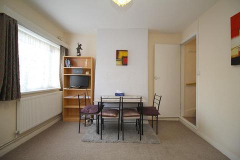 undefined, Woodgate, Loughborough, LE11