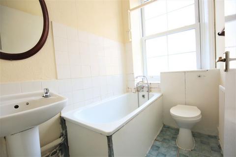 1 bedroom flat to rent, 200 Stoke Newington High Street, London N16