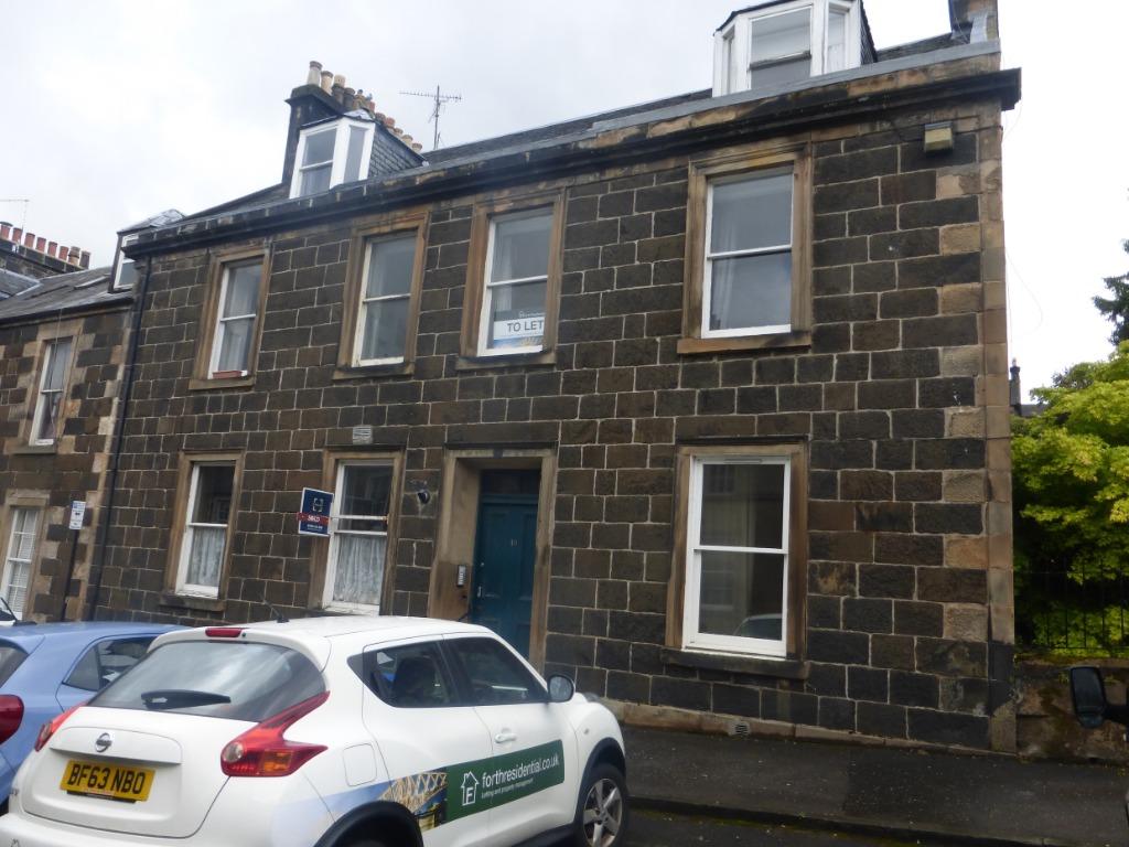 Queen Street, Stirling Town, Stirling, FK8 4 bed flat £1,800 pcm (£