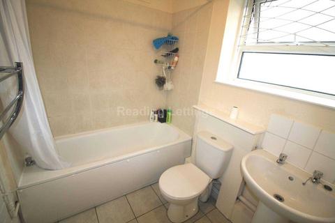 Studio to rent, BEDSIT - Southampton Street, Reading
