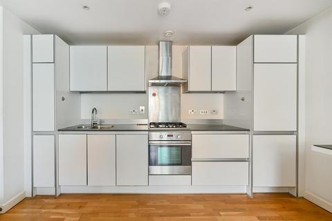 2 bedroom apartment to rent, Hunsaker, Alfred Street, Reading, RG1
