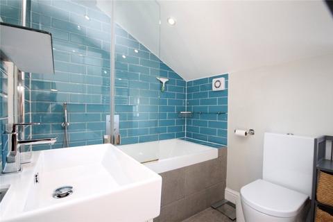 2 bedroom apartment to rent, Foulser Road, London, SW17