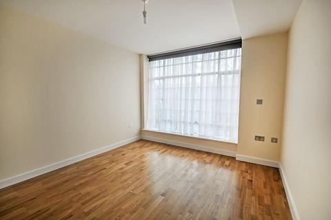 2 bedroom apartment to rent, Axminster Road, London, N7