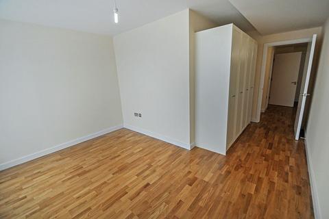 2 bedroom apartment to rent, Axminster Road, London, N7