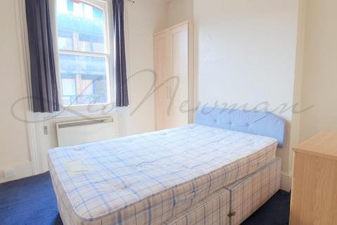 undefined, Goodge Street, Fitzrovia, W1