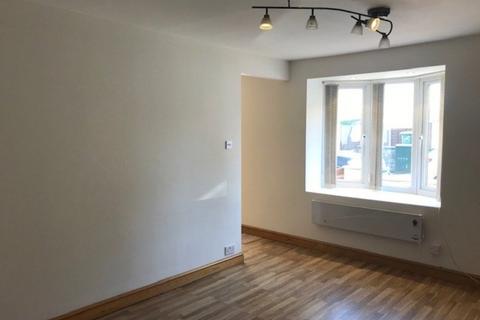 1 bedroom flat to rent, Ruby Street, BATLEY, West Yorkshire