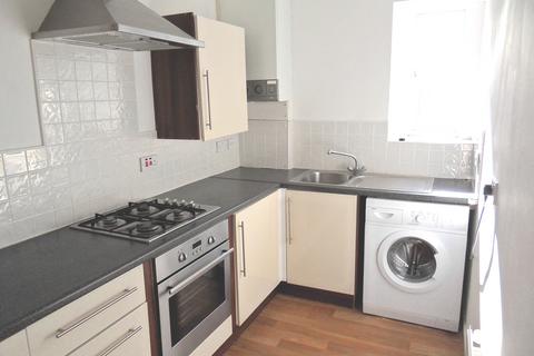 2 bedroom flat to rent, High Street, Hanham, Bristol BS15