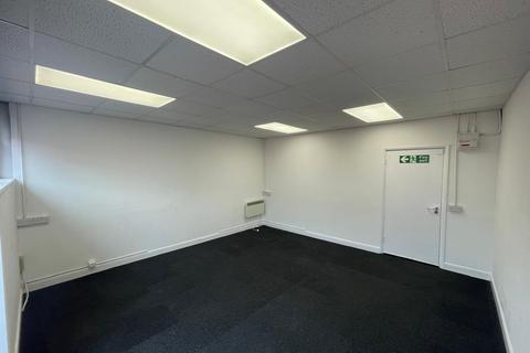 Serviced office to rent, Harlow