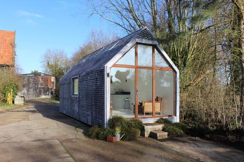 1 bedroom mobile home for sale, The Contemporary Shepherds Hut